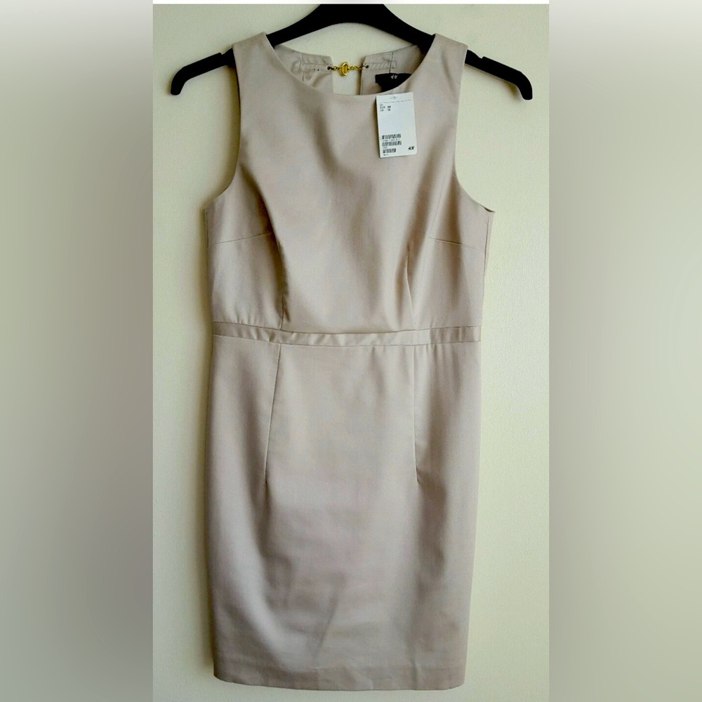 🔆H&M Sleeveless Shift Dress🔆